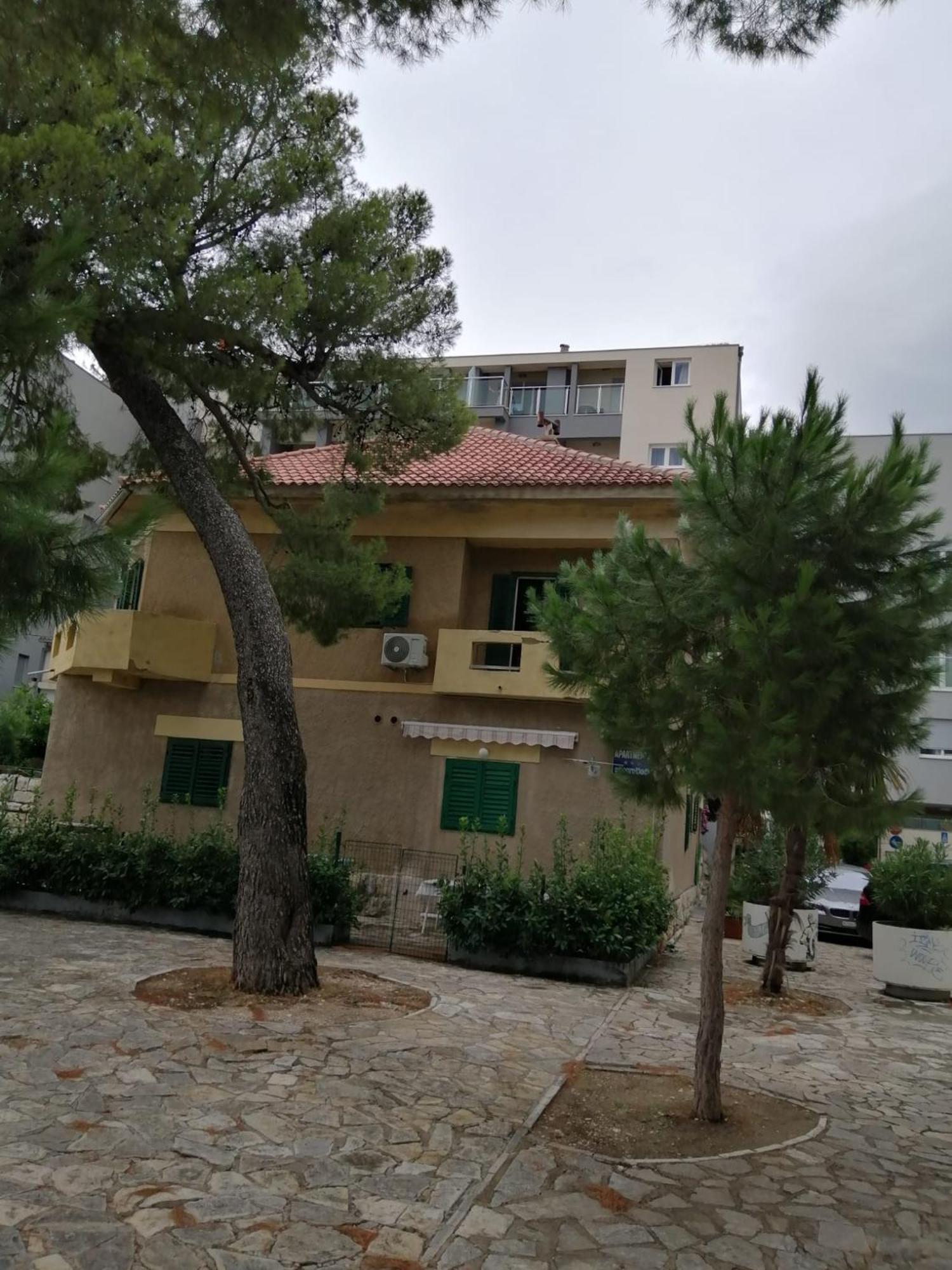 Omis Apartment On The Beach Экстерьер фото